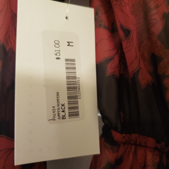 Floral Romper - Picture 3 of 3